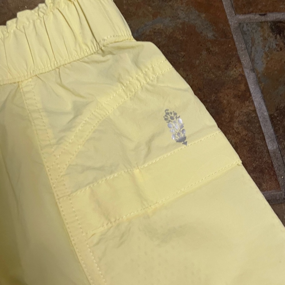 FP Movement In The Wild Shorts NWOT - Picture 5 of 5